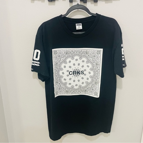 Crooks & Castles Black T Shirt White Bandanna Graphic Mens Streetwear Size LG - Picture 1 of 6